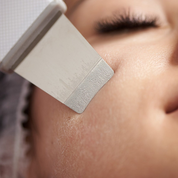 Ultrasonic Facial Skin Scrubber